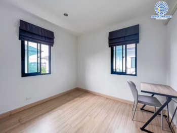 *****บ้านเดี่ยวมือสองย่านนนทบุรีฯ ม.ดีไลท์ พุทธมณฑล-ศาลายา เนื้อที่กว้างขวางมากถึง 56.10 ตร.ว.  ฟังก์ชัน 3 ห้องนอน 2 ห้องน้ำ ที่จอดรถ 1 คัน บ้านสวย ฟรีเฟอร์นิเจอร์ พร้อมเข้าอยู้่ได้ทันที บนทำเลแห่งการเดินทาง